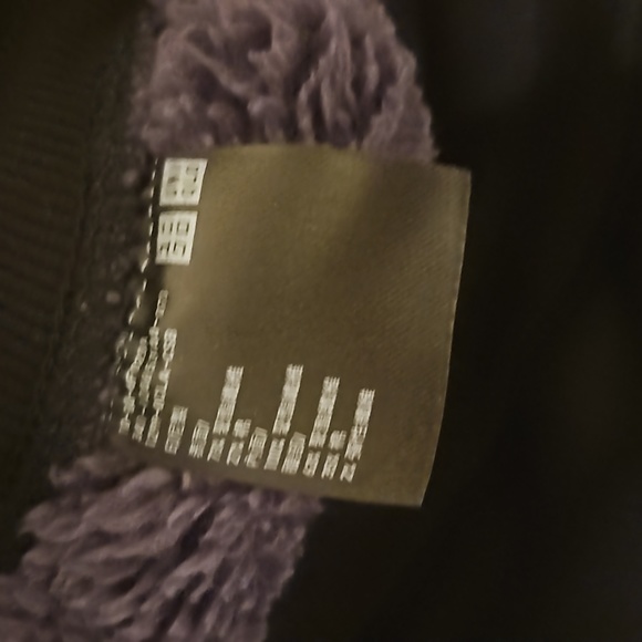 NEW. UNIQLO MEN'S SWEATPANTS. SIZE MEDIUM. COLOR BLACK - Picture 8 of 13